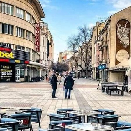 Guest Rooms Super Center Plovdiv Perfect Location Exterior foto