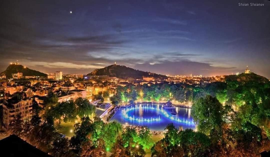 Guest Rooms Super Center Plovdiv Perfect Location Exterior foto